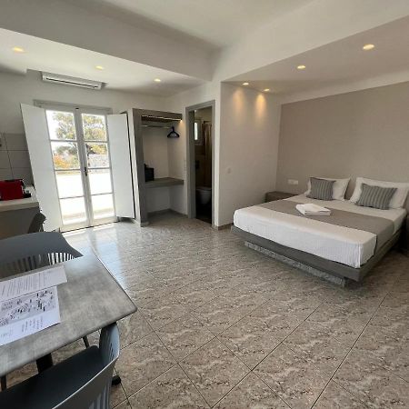 White Lily Suites & Lofts - Adults Only 16 Plus Περίβολος Εξωτερικό φωτογραφία