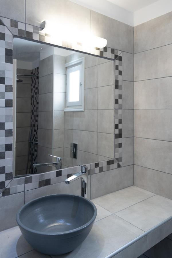 White Lily Suites & Lofts - Adults Only 16 Plus Περίβολος Εξωτερικό φωτογραφία