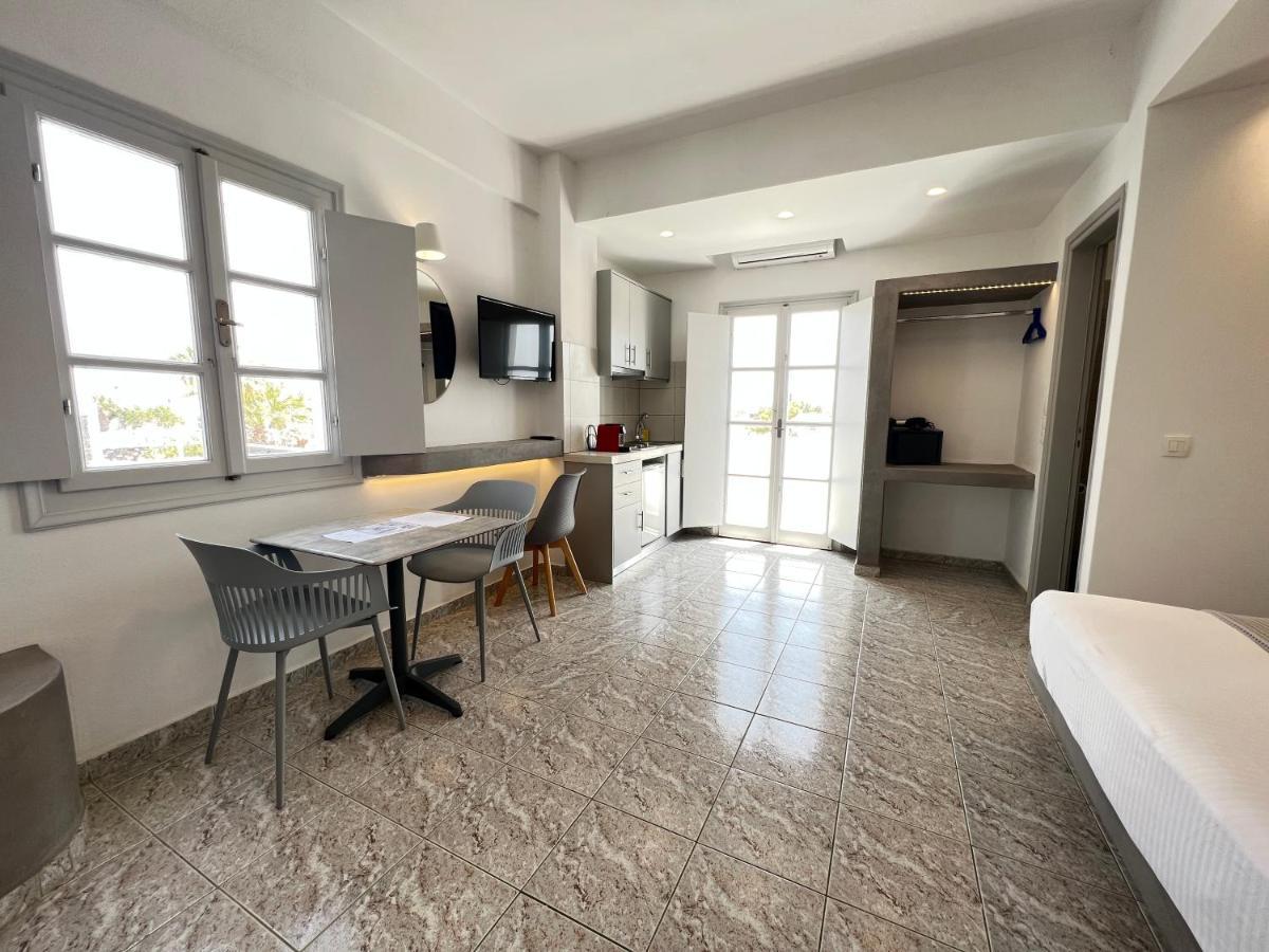 White Lily Suites & Lofts - Adults Only 16 Plus Περίβολος Εξωτερικό φωτογραφία