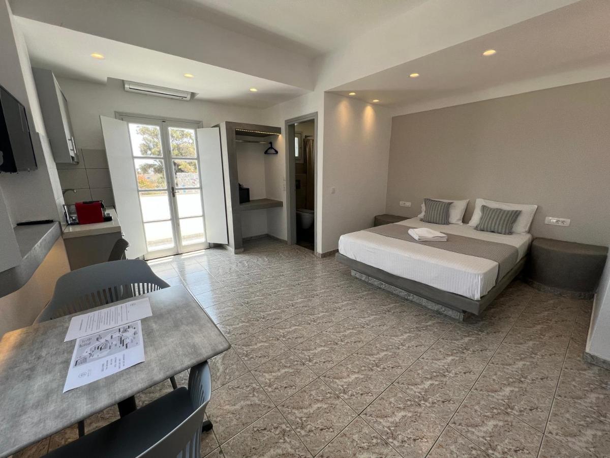 White Lily Suites & Lofts - Adults Only 16 Plus Περίβολος Εξωτερικό φωτογραφία