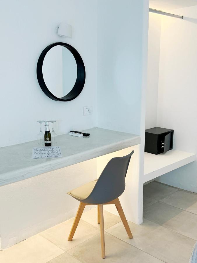 White Lily Suites & Lofts - Adults Only 16 Plus Περίβολος Εξωτερικό φωτογραφία