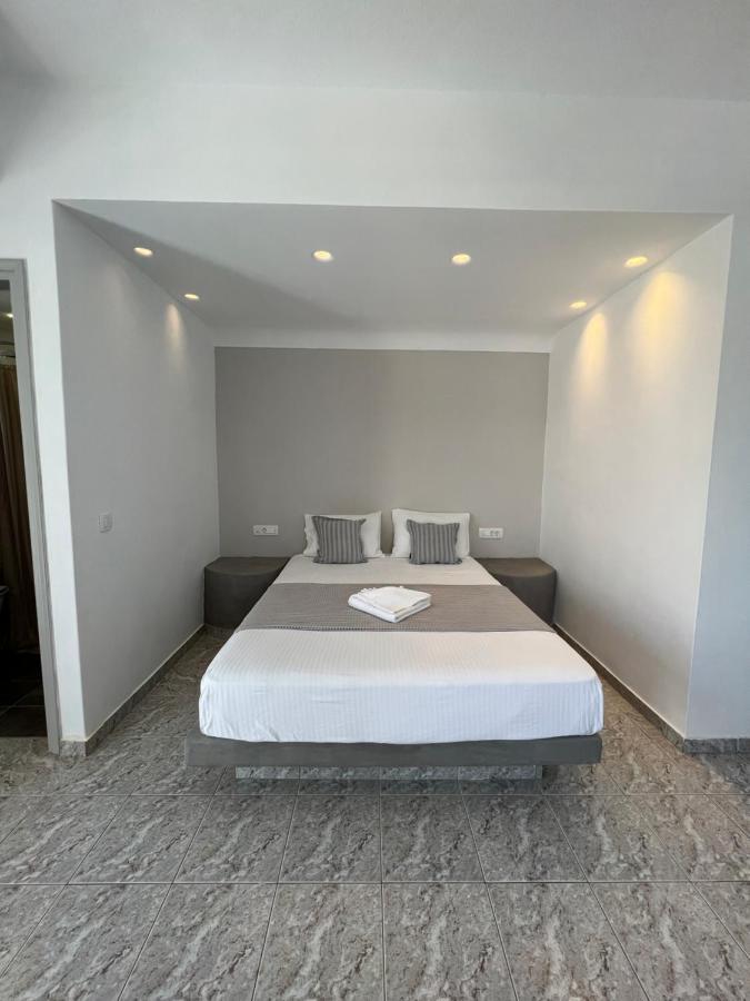White Lily Suites & Lofts - Adults Only 16 Plus Περίβολος Εξωτερικό φωτογραφία